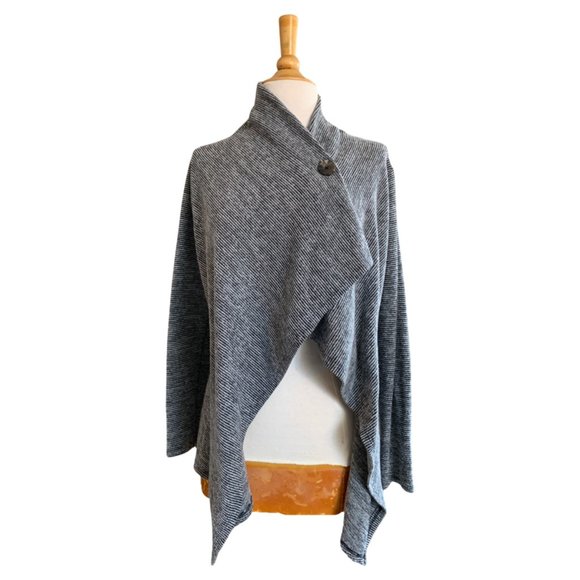 Bobeau Black and White Striped Cardigan - Picture 1 of 7